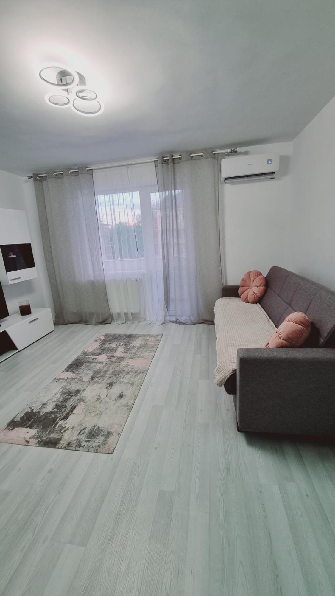 Apartament Central Pe Pietonala Nr2 Hunedoara Exterior photo